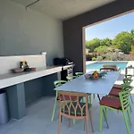Vila Cedrus *