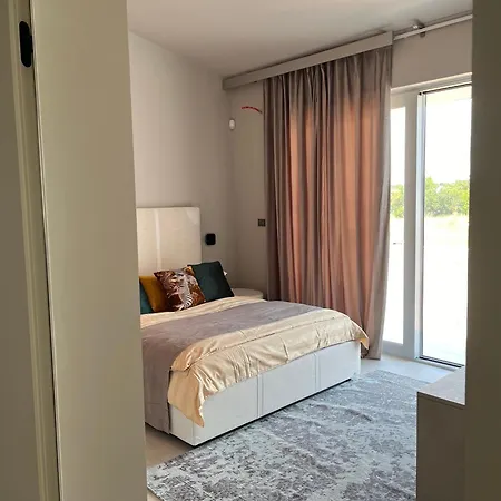 Villa Cedrus *