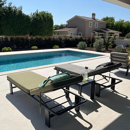 Villa Cedrus *